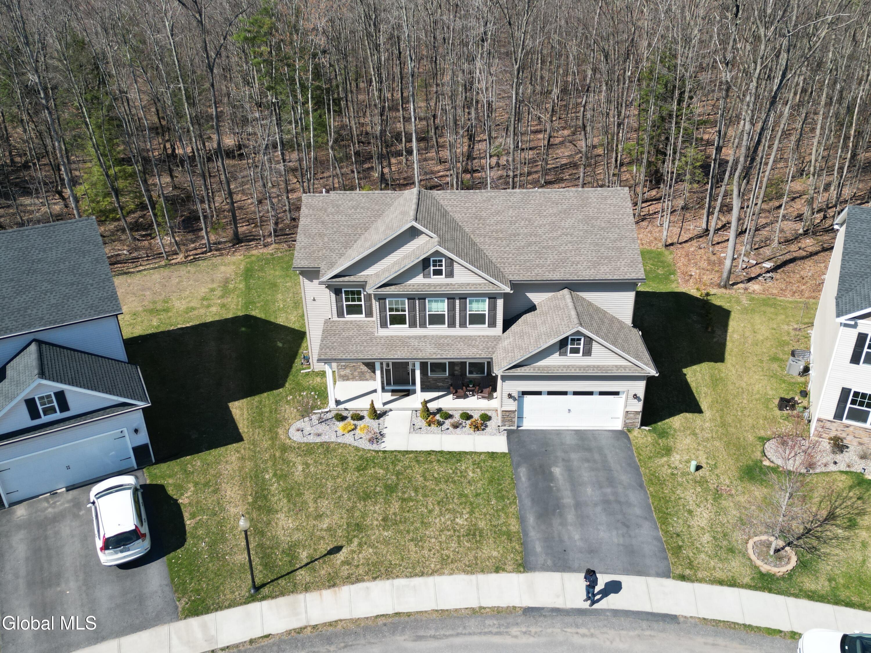 10 Basswood Court Ballston Lake NY 12019