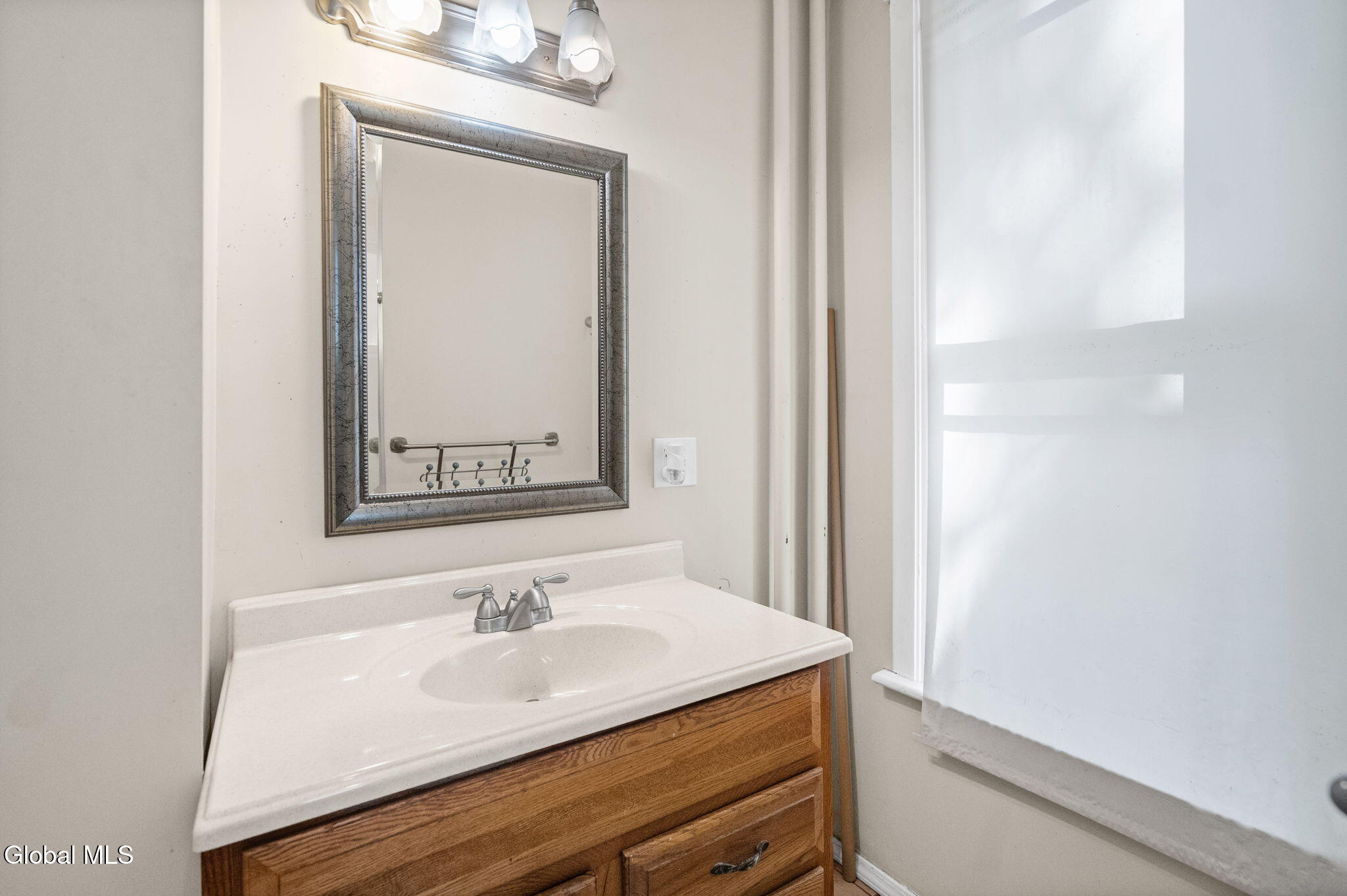 308 Quail Street Albany NY 12208