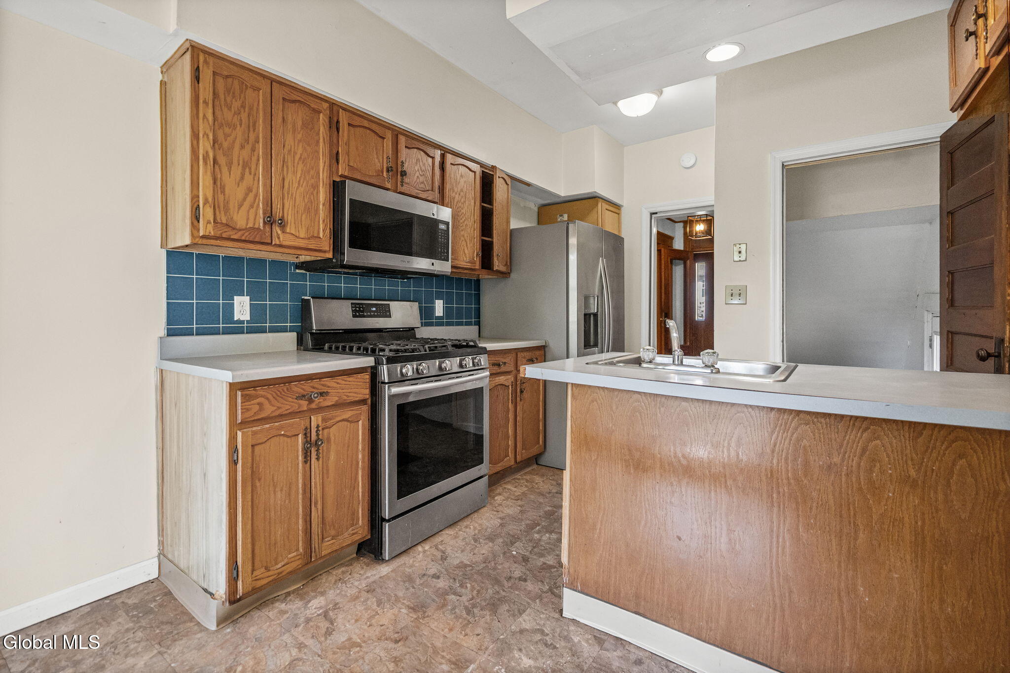 308 Quail Street Albany NY 12208