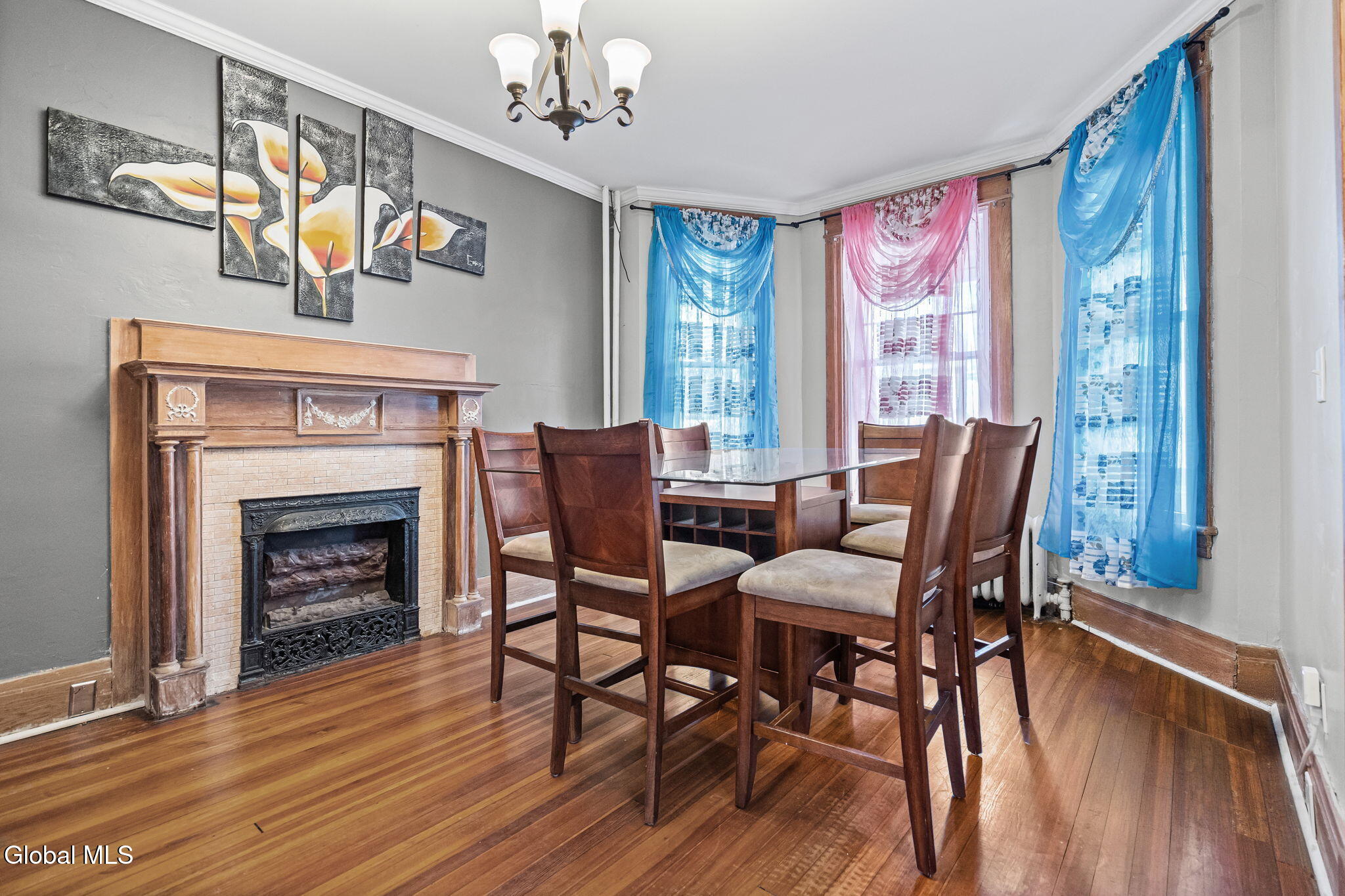 308 Quail Street Albany NY 12208