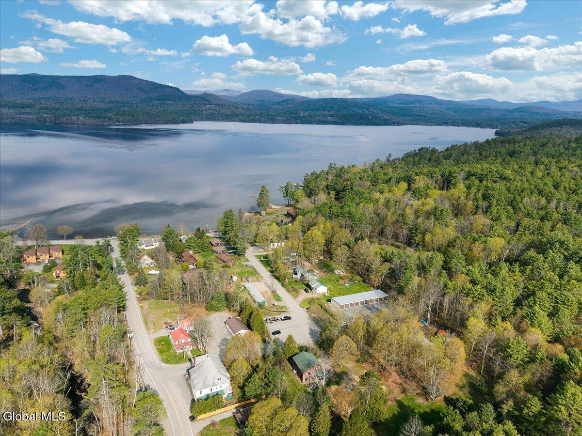 8 Red Wing Road Adirondack NY 12808