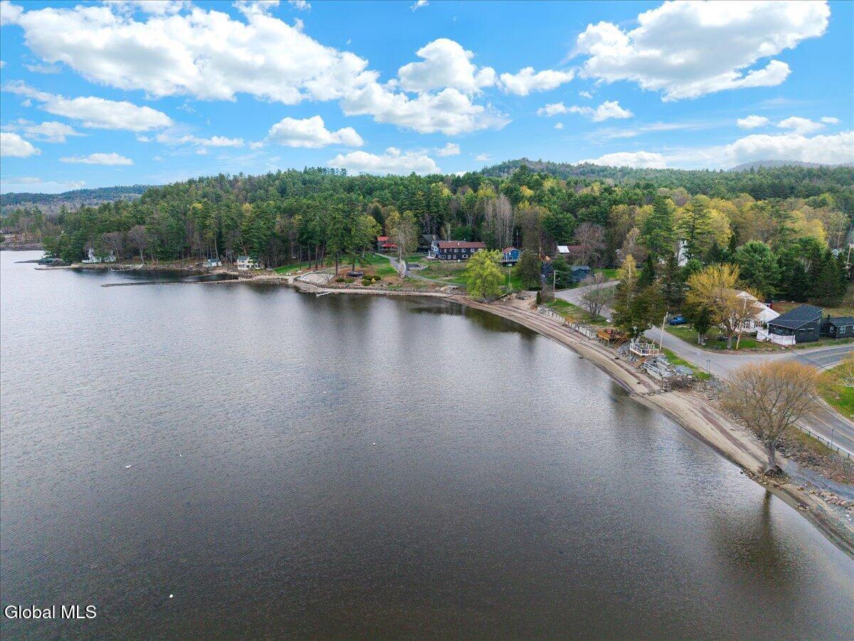 8 Red Wing Road Adirondack NY 12808