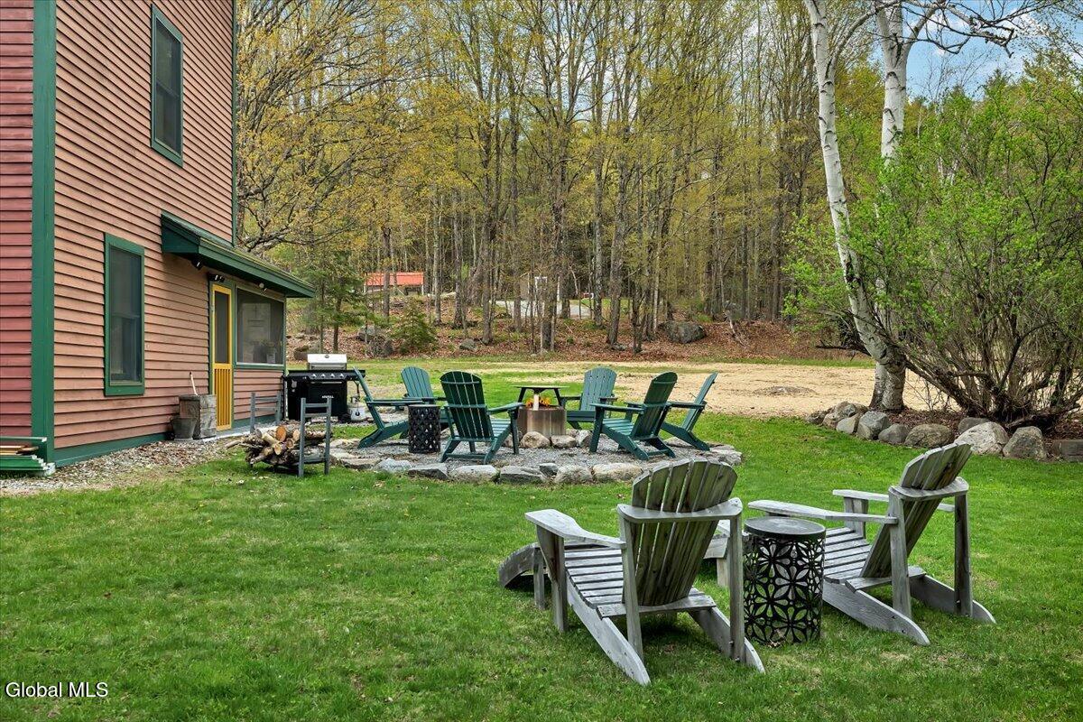 8 Red Wing Road Adirondack NY 12808