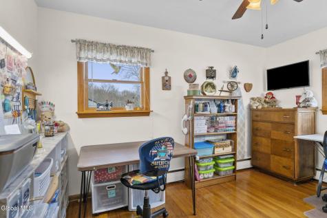 15 Mcclellan Drive Nassau NY 12123