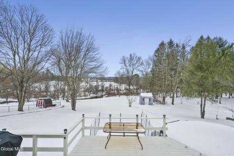 15 Mcclellan Drive Nassau NY 12123