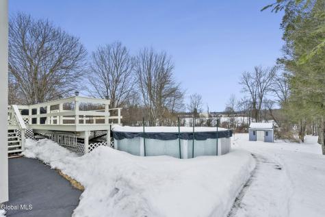 15 Mcclellan Drive Nassau NY 12123