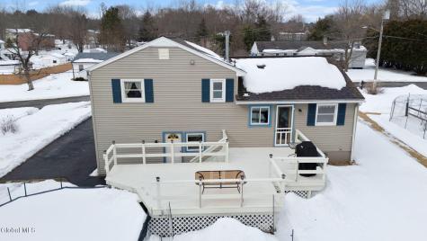 15 Mcclellan Drive Nassau NY 12123