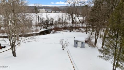 15 Mcclellan Drive Nassau NY 12123