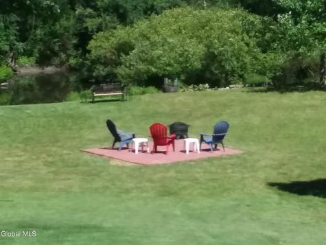 15 Mcclellan Drive Nassau NY 12123