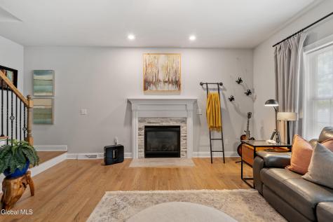 15 Denhelder Drive Ballston Lake NY 12019