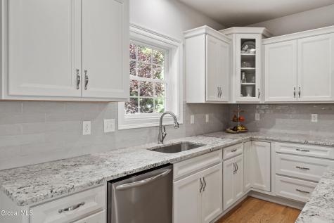 15 Denhelder Drive Ballston Lake NY 12019