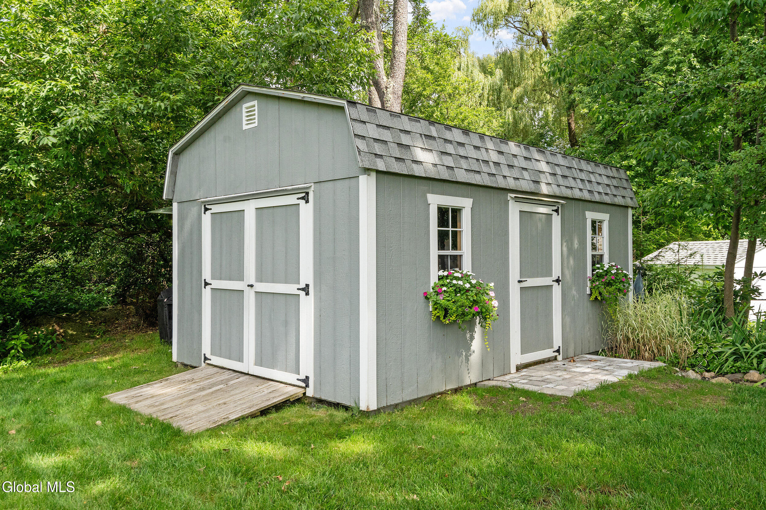 15 Denhelder Drive Ballston Lake NY 12019