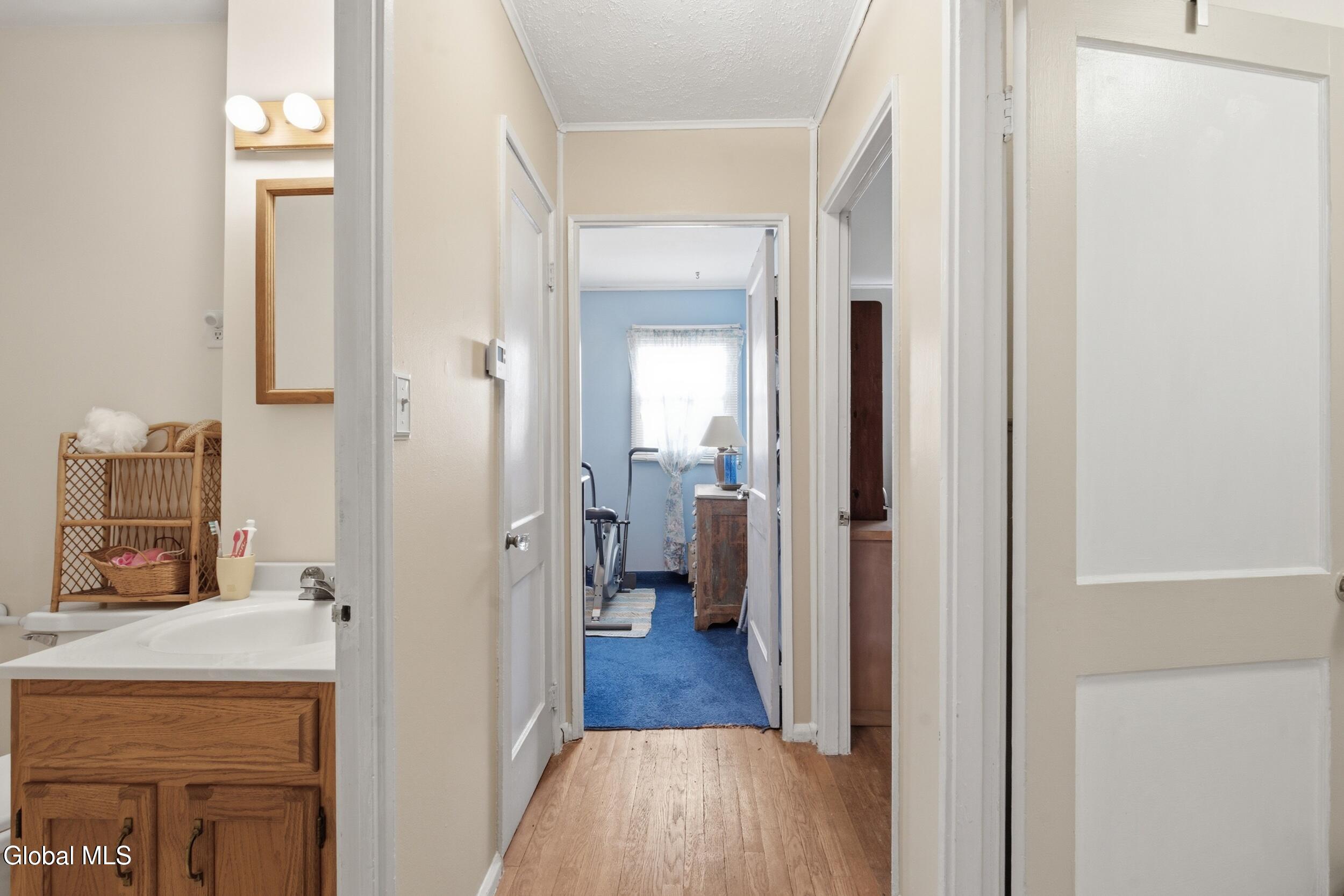 1534 Unadilla Street Schenectady NY 12308
