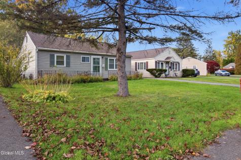 1534 Unadilla Street Schenectady NY 12308