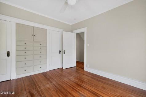 852 Myrtle Avenue Albany NY 12208