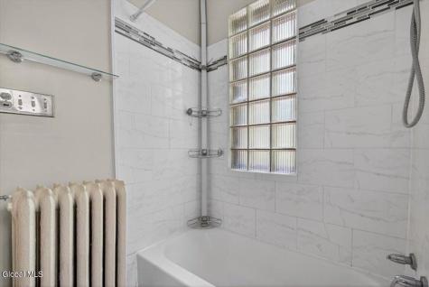 852 Myrtle Avenue Albany NY 12208