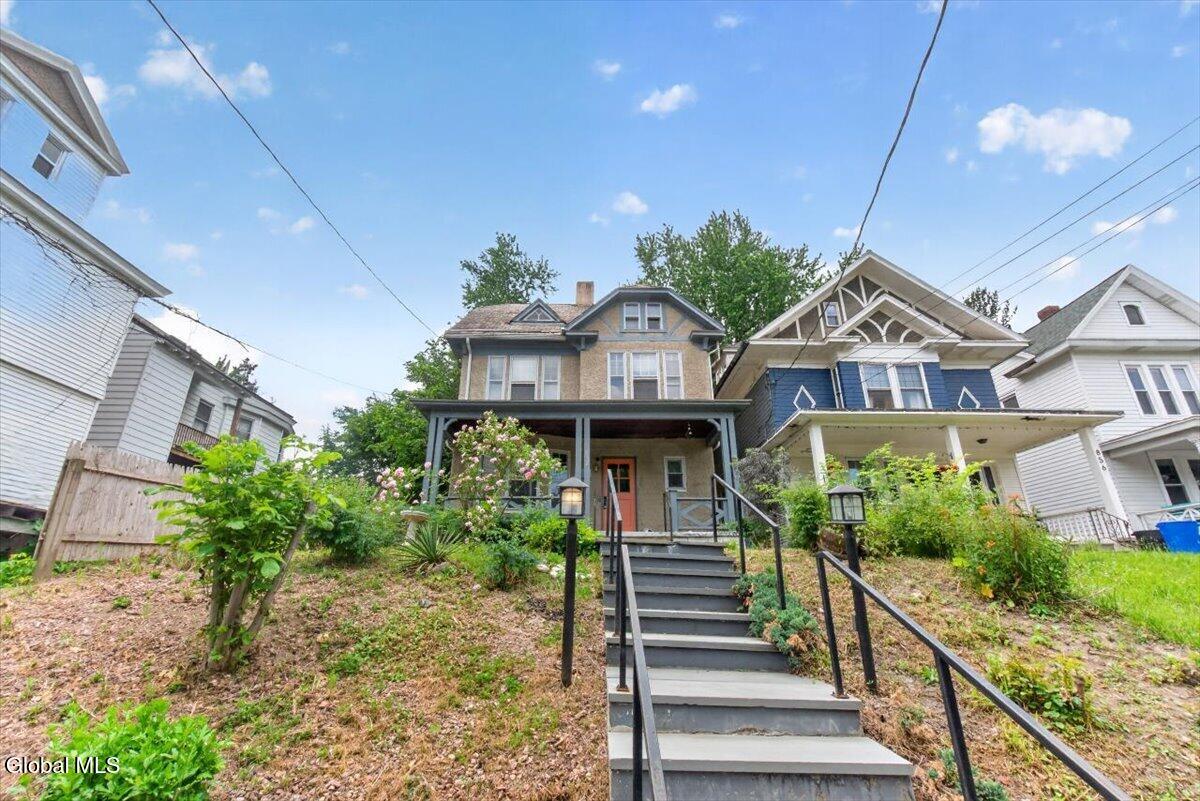 852 Myrtle Avenue Albany NY 12208