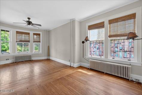 852 Myrtle Avenue Albany NY 12208