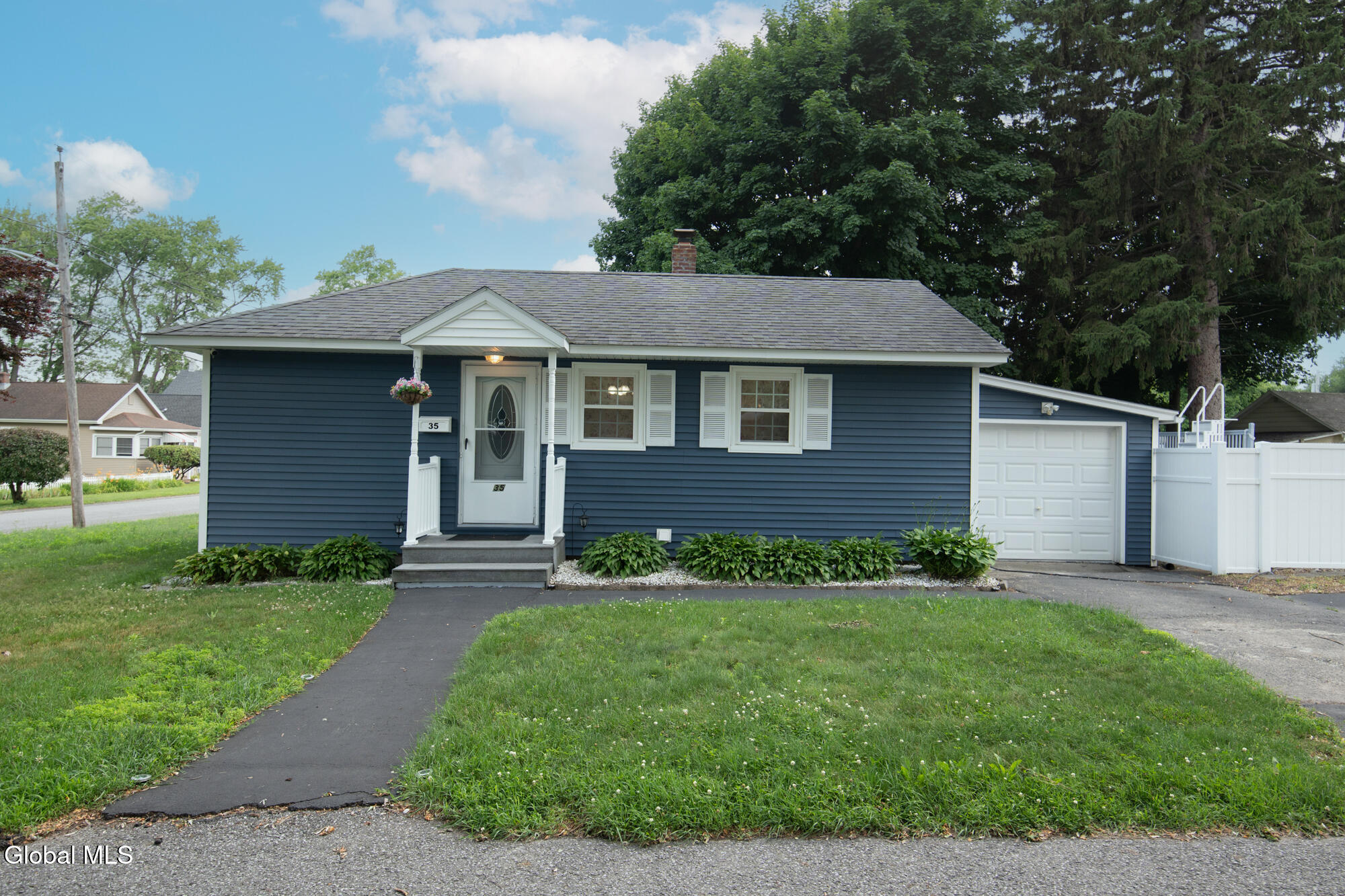 35 Hudson Avenue Colonie NY 12205
