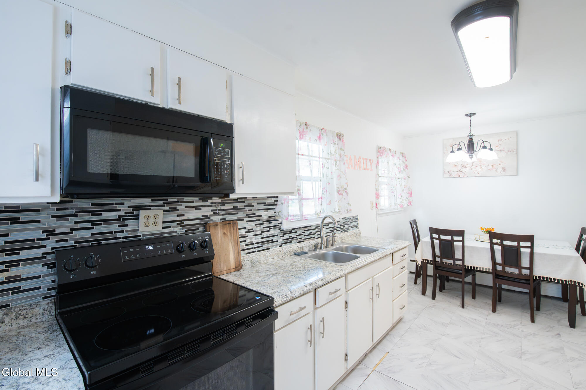 35 Hudson Avenue Colonie NY 12205