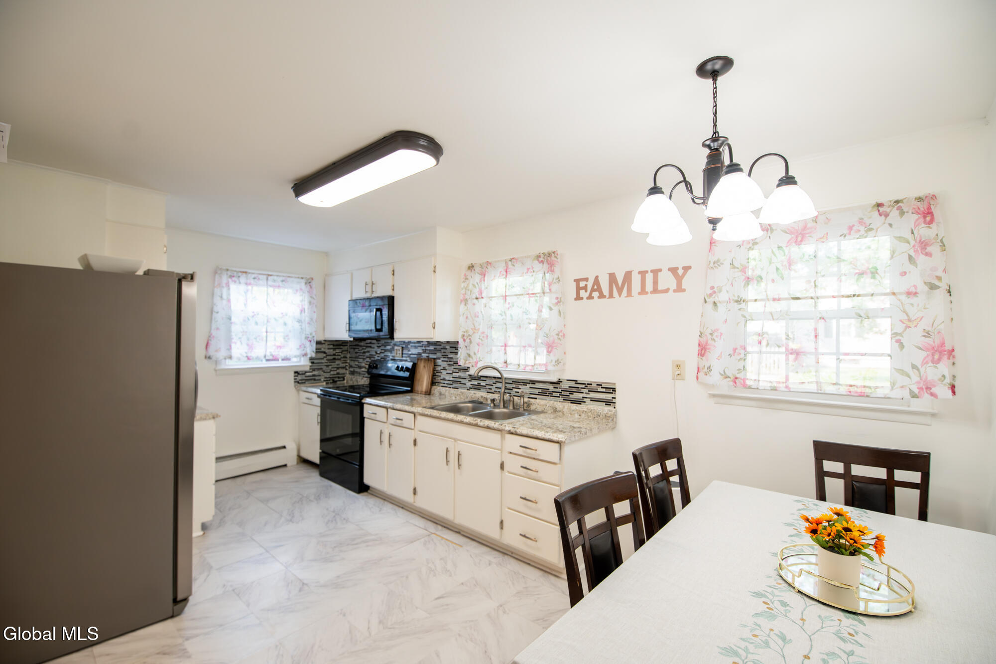 35 Hudson Avenue Colonie NY 12205