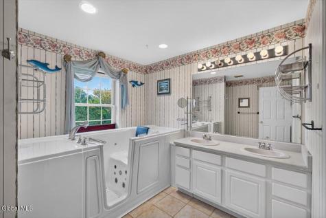 3 Mallard Drive Rexford NY 12148