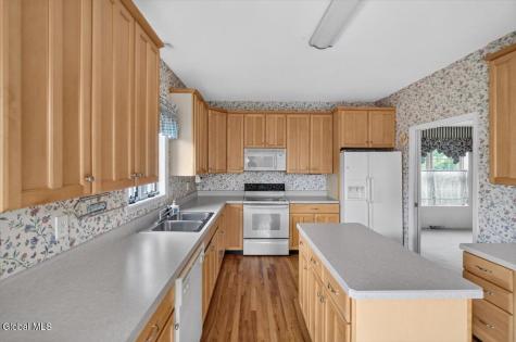 3 Mallard Drive Rexford NY 12148