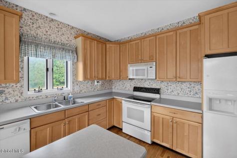 3 Mallard Drive Rexford NY 12148