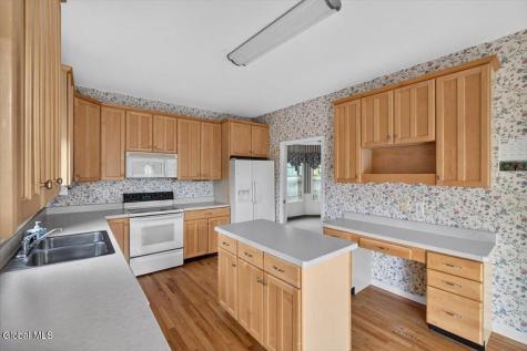 3 Mallard Drive Rexford NY 12148