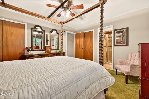 5 Pine Hill Bend Ballston Lake NY 12019