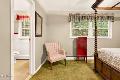 5 Pine Hill Bend Ballston Lake NY 12019