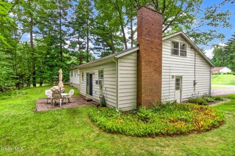 5 Pine Hill Bend Ballston Lake NY 12019