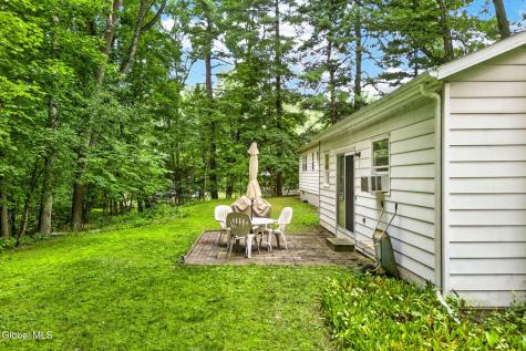 5 Pine Hill Bend Ballston Lake NY 12019