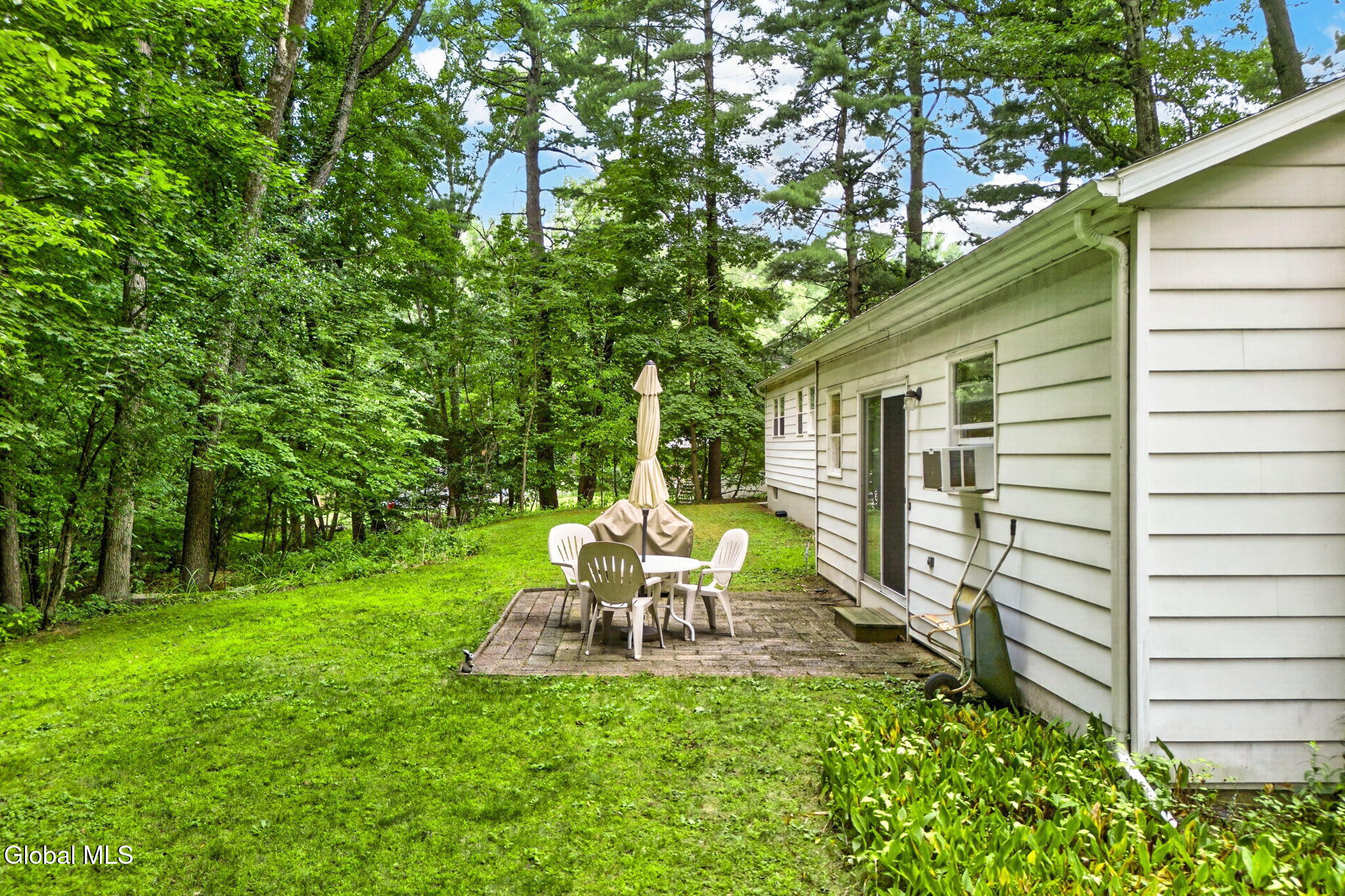 5 Pine Hill Bend Ballston Lake NY 12019