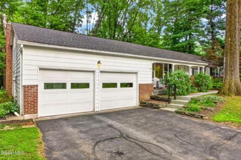 5 Pine Hill Bend Ballston Lake NY 12019