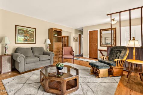 5 Pine Hill Bend Ballston Lake NY 12019