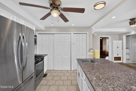 614 Elliott Street Glenville NY 12302