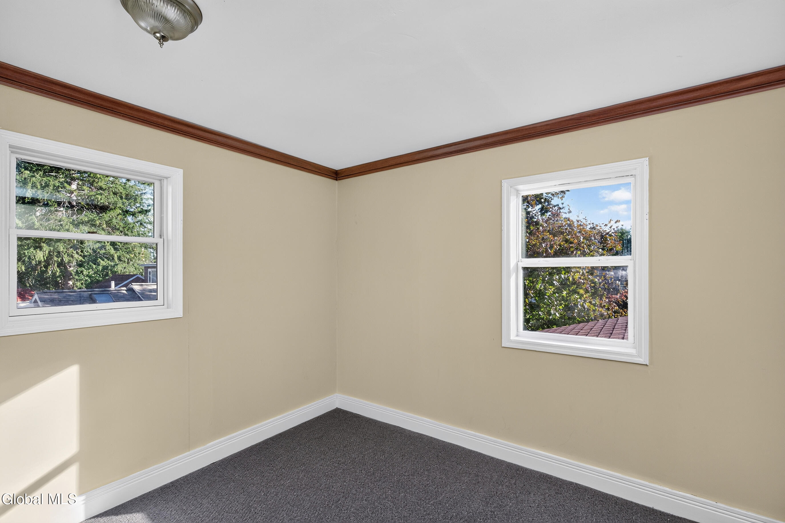 614 Elliott Street Glenville NY 12302