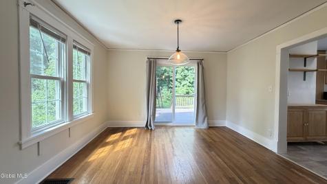 31 Oakwood Place Delmar NY 12054