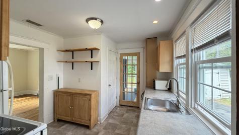 31 Oakwood Place Delmar NY 12054