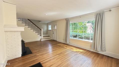 31 Oakwood Place Delmar NY 12054