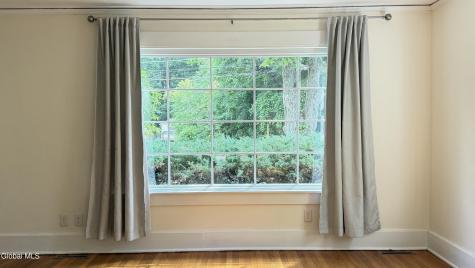 31 Oakwood Place Delmar NY 12054