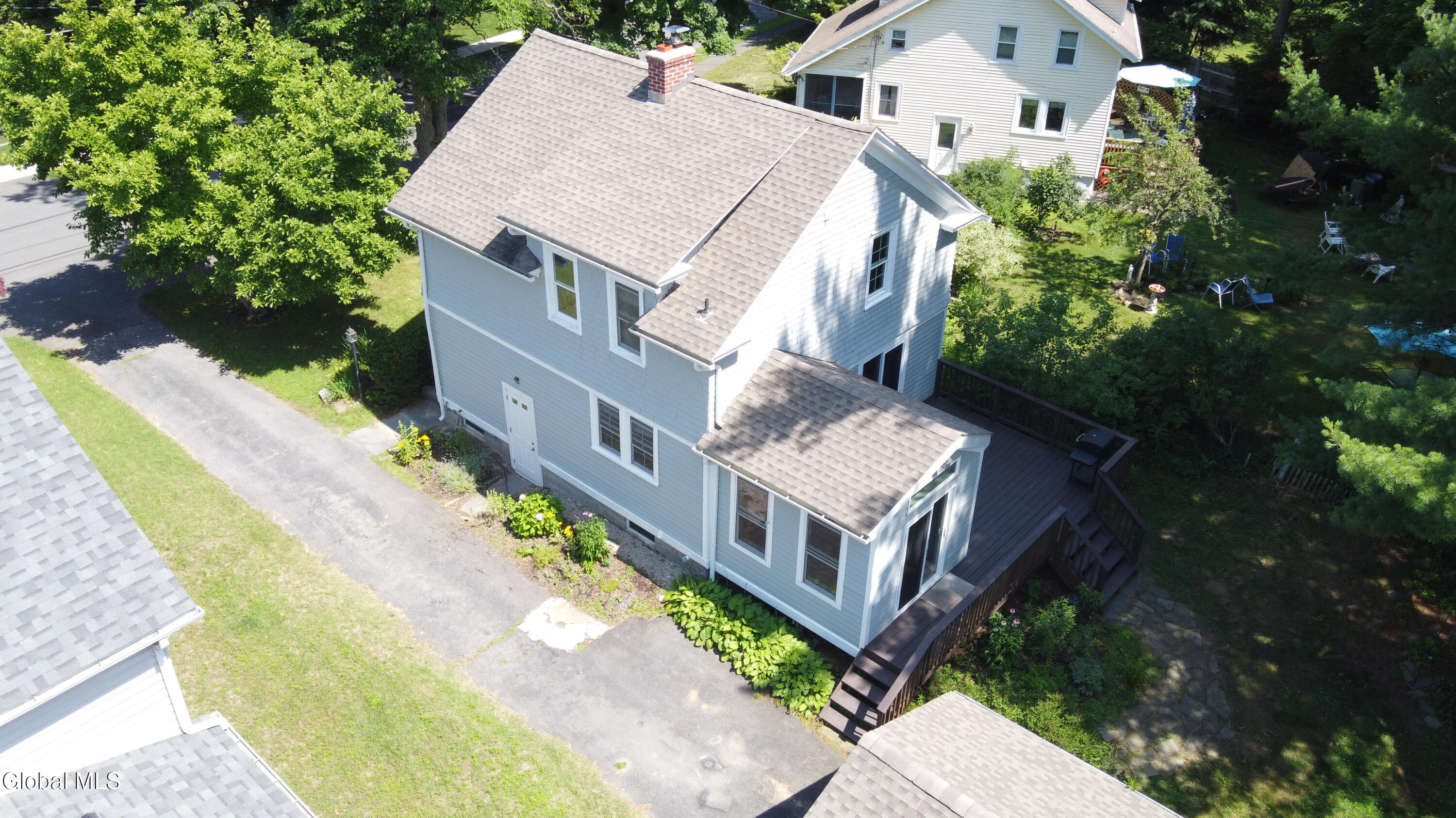 31 Oakwood Place Delmar NY 12054
