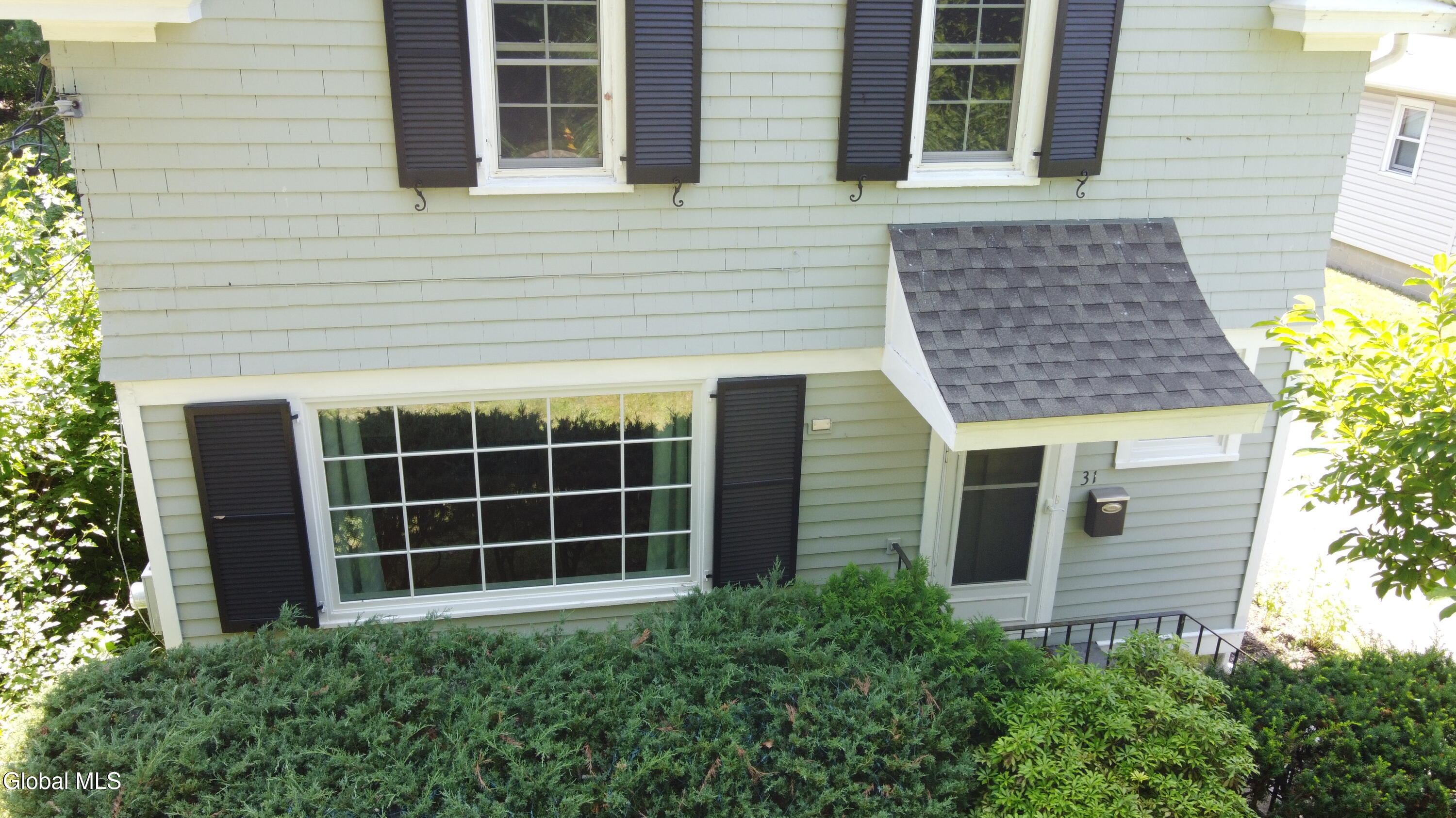 31 Oakwood Place Delmar NY 12054