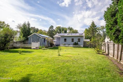 438 Clayton Road Schenectady NY 12304