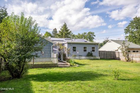 438 Clayton Road Schenectady NY 12304