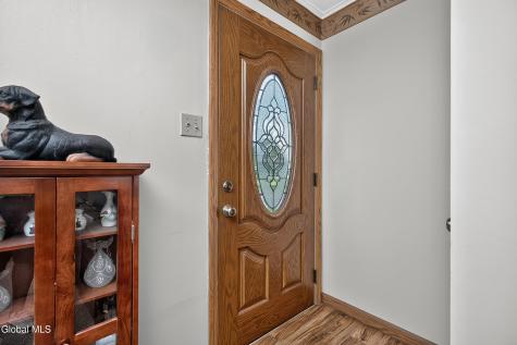 438 Clayton Road Schenectady NY 12304