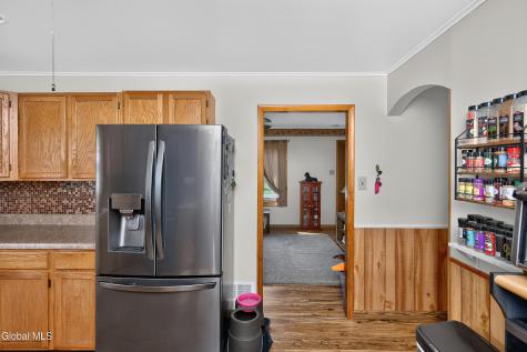 438 Clayton Road Schenectady NY 12304