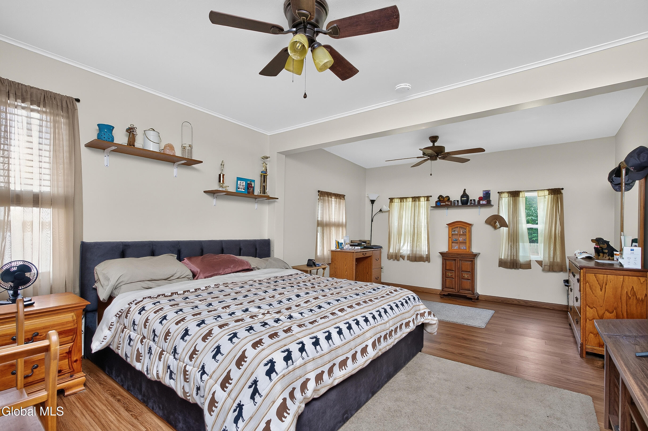 438 Clayton Road Schenectady NY 12304