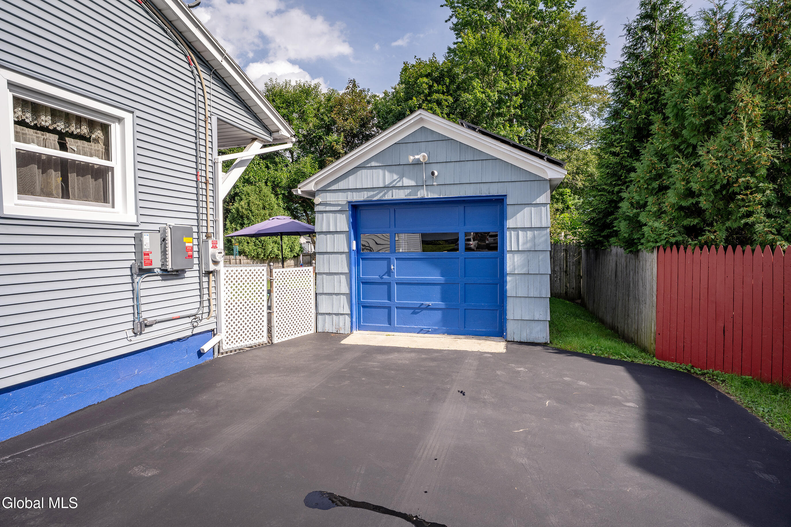 438 Clayton Road Schenectady NY 12304